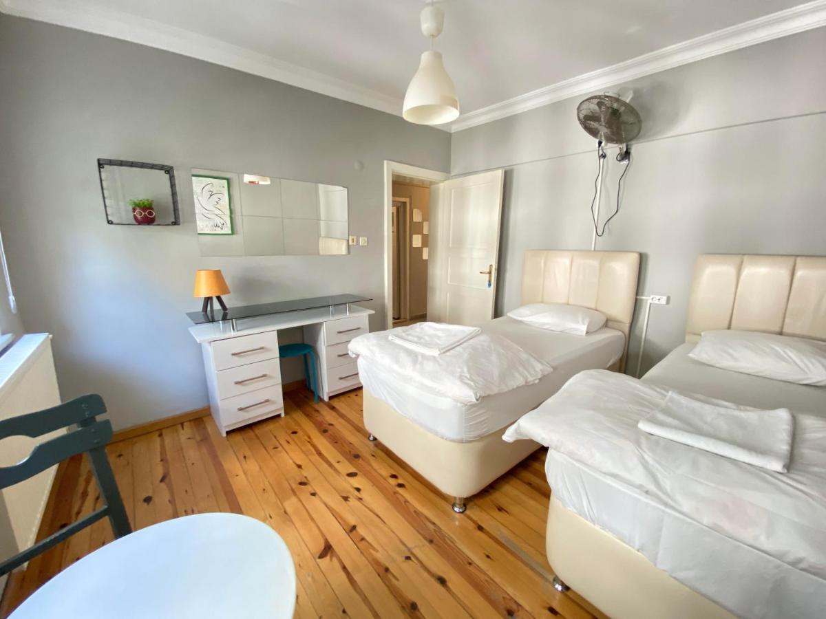 Windrose Hostel Istanbul Eksteriør billede