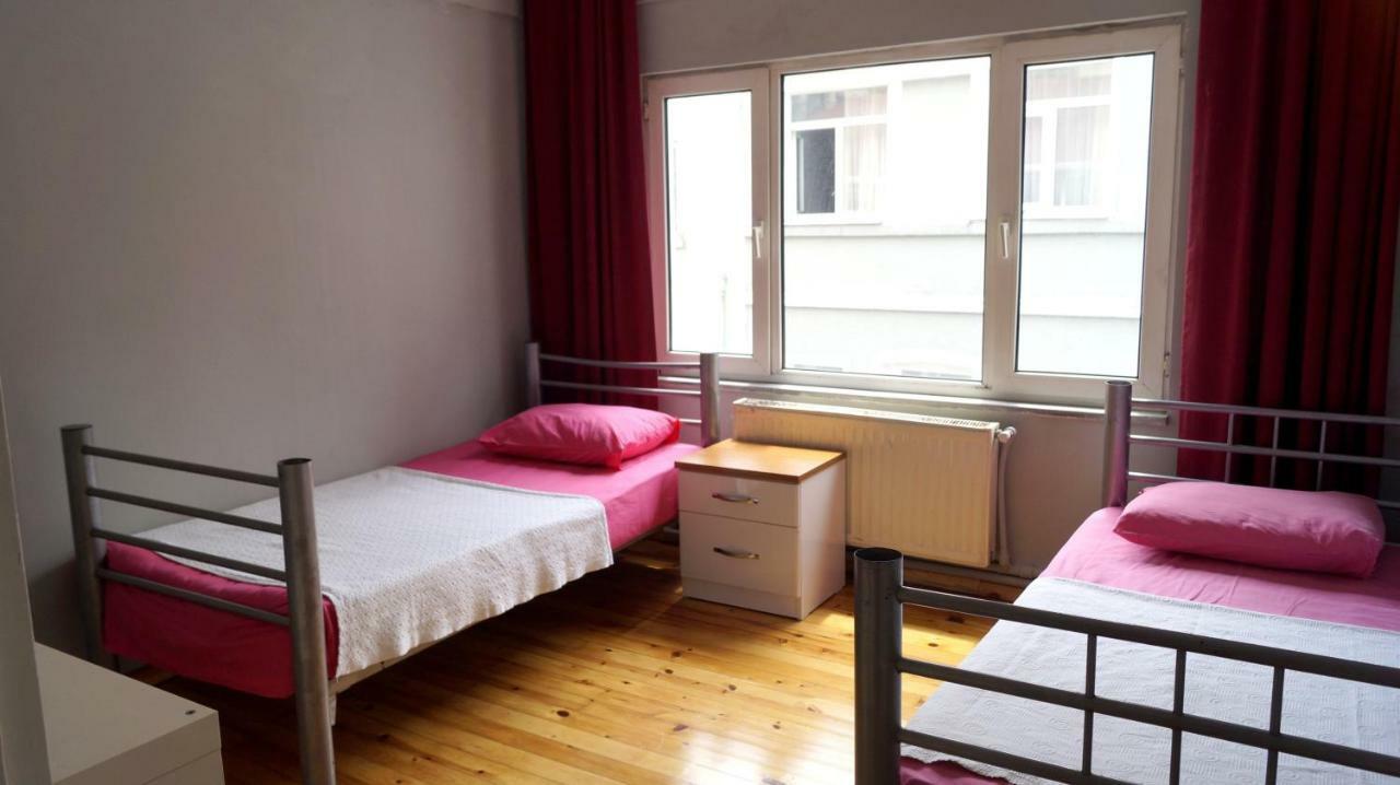 Windrose Hostel Istanbul Eksteriør billede